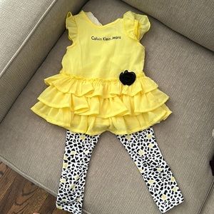Calvin Klein infant 2 piece set